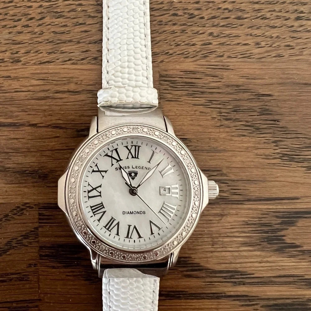 Stunning Swiss Legends Diamonds South Beach Collection Watch - Picture 4 of 5